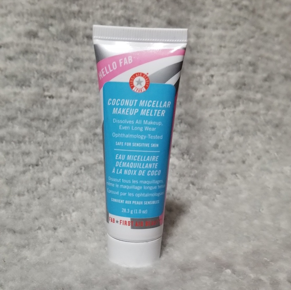 First Aid Beauty Coconut Micellar Makeup Melter1oz